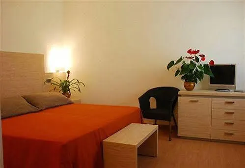 Menfi Beach Resort 4*,  איטליה